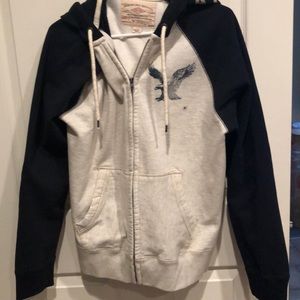 American Eagle sweatshirt